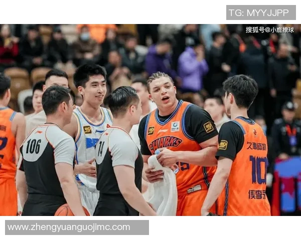 新疆对阵上海精彩直播回放全程回顾与赛后分析 新疆对阵上海精彩直播回放全程回顾与赛后分析