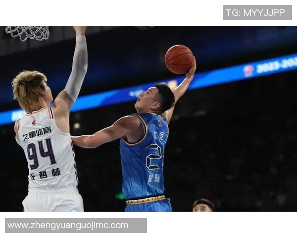 翟晓川：从篮球场上的拼搏者到社会活动家的多重人生探索